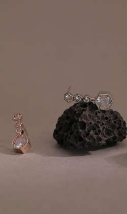 月光傾瀉。Zircon | 鋯石 | 925純銀耳環