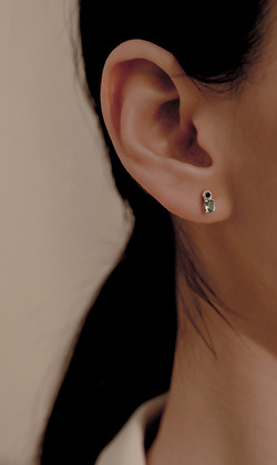 Essence 質粹 | 925純銀耳環 | 寂靜之地。托帕石