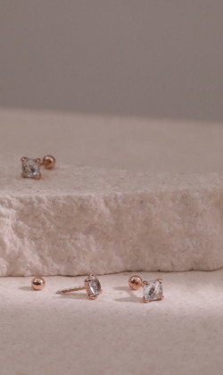 Essence 質粹 | 純銀鍍18K金耳環 | 水中倒影。托帕石 (單入)