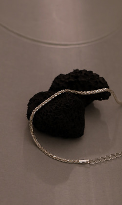 存在的世界。925純銀手鍊