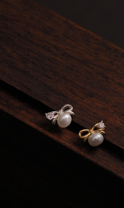 蝴蝶花綻。Pearl | 養殖珍珠 | 925純銀耳環