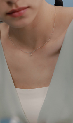 心願。Labradorite | 拉長石 | 925純銀鎖骨鍊