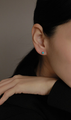 12月誕生石。Turquoise | 綠松石 | 925純銀耳環 (單入)