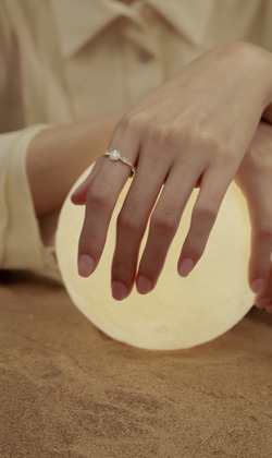 一輪月光。Opal | 蛋白石 | 925純銀戒指