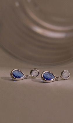 深海。Moonstone | 月光石 | 垂式耳環