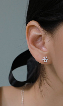 花海。925純銀耳環 (可改夾式耳環)