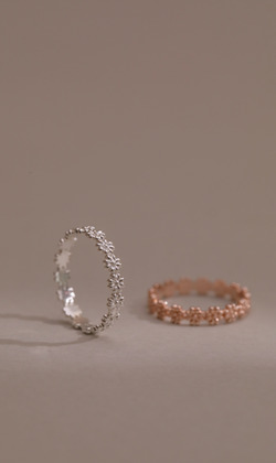 夜幕花卉。925純銀戒指