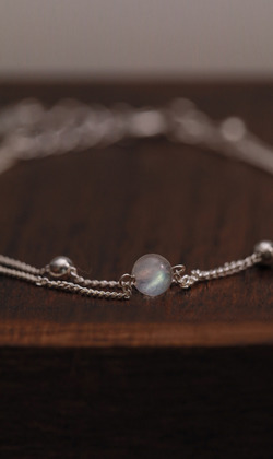 詩意。Labradorite | 拉長石 | 925純銀手鍊