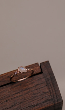 慶典。Moonstone | 月光石 | 925純銀鍍18K金戒指