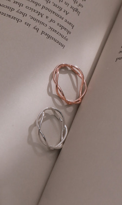 昨夜的夢。925純銀戒指