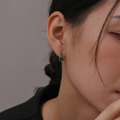 夜瑩。Emerald | 祖母綠 | 925純銀耳環_2 夜瑩。Emerald | 祖母綠 | 925純銀耳環_2