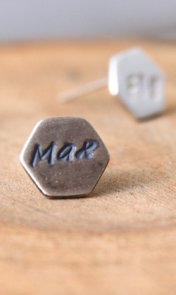 免費刻字【六角形耳環-單只】純銀耳環 / 幾何耳針 / 男女適用 / Sterling Silver Earring / Hexagon / Geometric 免費刻字【六角形耳環-單只】純銀耳環 / 幾何耳針 / 男女適用 / Sterling Silver Earring / Hexagon / Geometric
