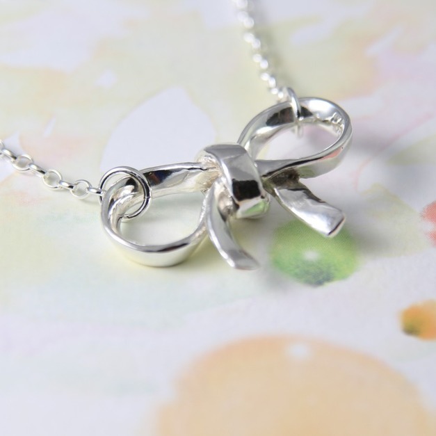 【翩然少女心】蝴蝶結項鍊 / 純銀項鍊 / Sterling Silver Necklace / Ribbon & Bow 【翩然少女心】蝴蝶結項鍊 / 純銀項鍊 / Sterling Silver Necklace / Ribbon & Bow