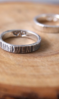 可刻字【木紋戒指-單只】純銀戒指 / 鍛敲 / 男女適用 / Sterling Silver Ring / Hammered 可刻字【木紋戒指-單只】純銀戒指 / 鍛敲 / 男女適用 / Sterling Silver Ring / Hammered
