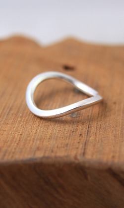 【莫比烏斯帶戒指】純銀戒指 /Sterling Silver Ring/Möbiusband/Square Line 【莫比烏斯帶戒指】純銀戒指 /Sterling Silver Ring/Möbiusband/Square Line