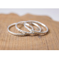 【極細波紋戒】純銀戒指/指節戒/Sterling Silver Ring/Hammered String Ring 【極細波紋戒】純銀戒指/指節戒/Sterling Silver Ring/Hammered String Ring
