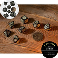Q-Workshop|巫師 The Witcher Ciri|7入套骰+1枚金屬幣|TRPG|獵魔士_3 Q-Workshop|巫師 The Witcher Ciri|7入套骰+1枚金屬幣|TRPG|獵魔士_3