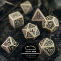 Q-Workshop|巫師 The Witcher Leshen|7入套骰+1枚金屬幣|TRPG|獵魔士_1 Q-Workshop|巫師 The Witcher Leshen|7入套骰+1枚金屬幣|TRPG|獵魔士_1