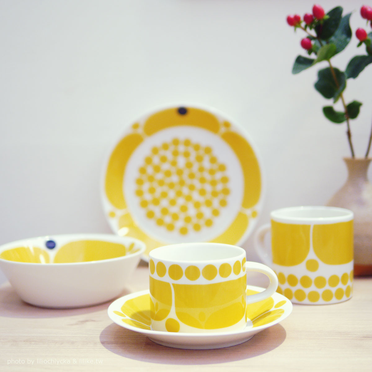 Arabia Sunnuntai 餐盤