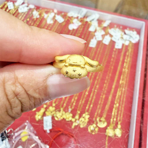 大耳狗喜拿星星雲朵黃金戒指-三麗鷗玉桂狗Cinnamoroll 大耳狗喜拿星星雲朵黃金戒指-三麗鷗玉桂狗Cinnamoroll