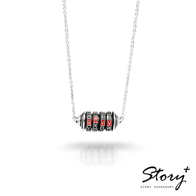 數字訂製項鍊採用925銀打造而成,非常適合情侶配戴