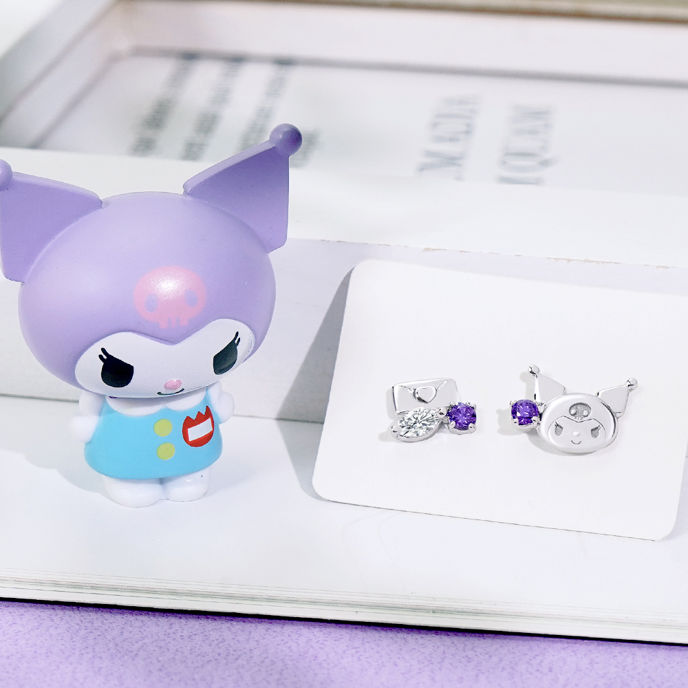 酷洛米 Kuromi 晶鑽純銀耳環 Sanrio 學院風 情境圖