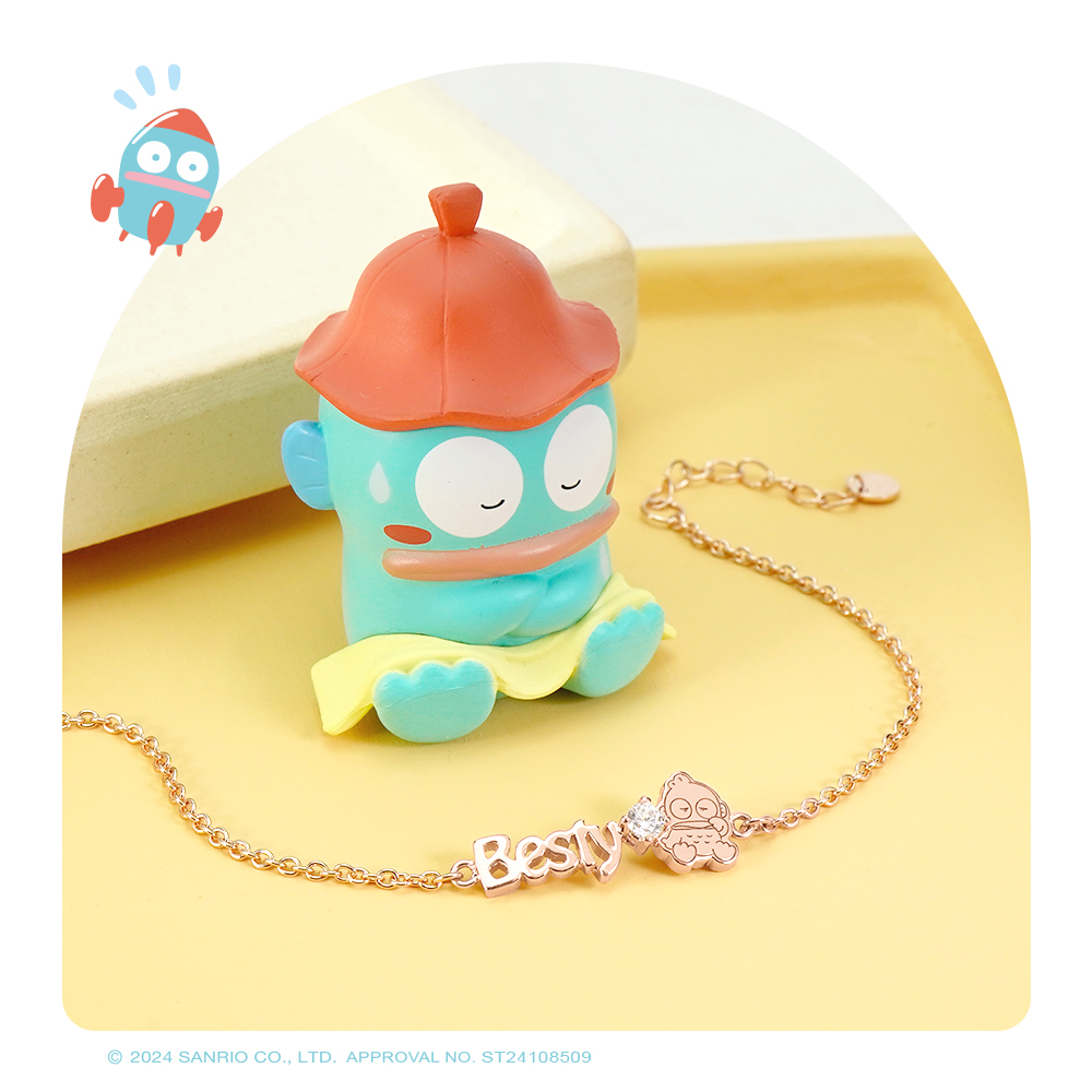 人魚漢頓 Hangyodon 玫瑰金客製字母純銀手鍊,搭配萌醜角色公仔展示