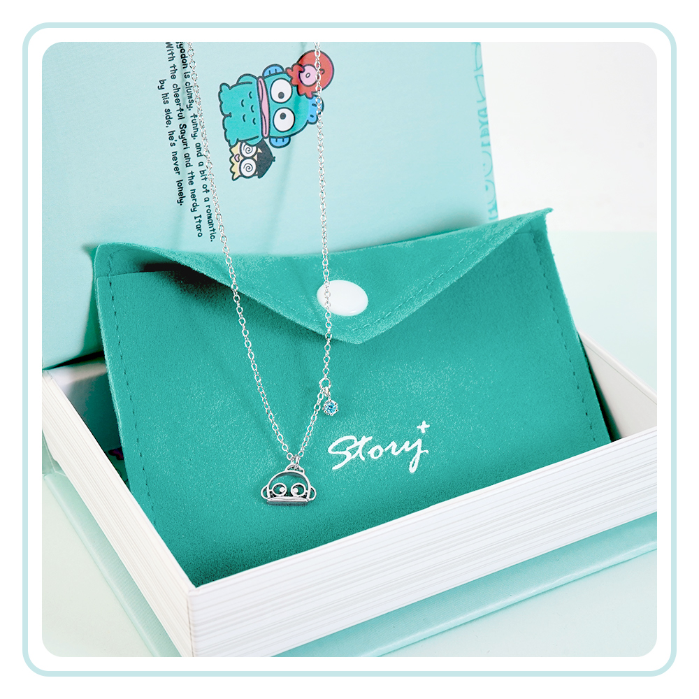 Hello Hangyodon 人魚漢頓線框晶鑽925純銀項鍊展示,搭配Story+專屬包裝。