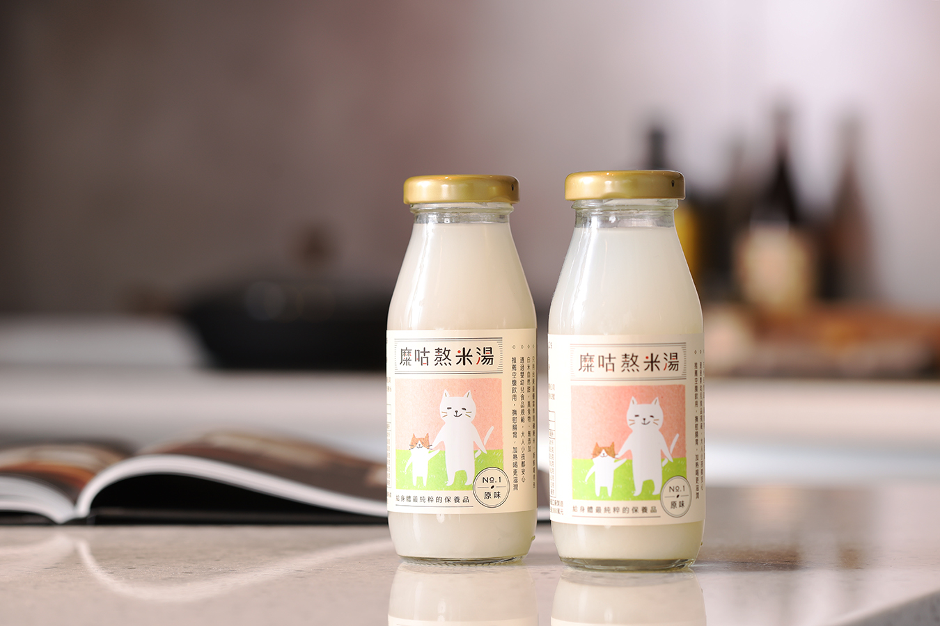 好吸收好消化的糜咕熬米湯原味,用來自臺東關山的新鮮白米,搭配純淨水長時間熬煮而成,米湯質地細緻滑順,是寶寶接觸母乳、配方奶以外食品的絕佳選擇。