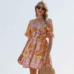 度假風 新品浪漫蝴蝶結A字裙綁帶V領印花洋裝 度假風 新品浪漫蝴蝶結A字裙綁帶V領印花洋裝