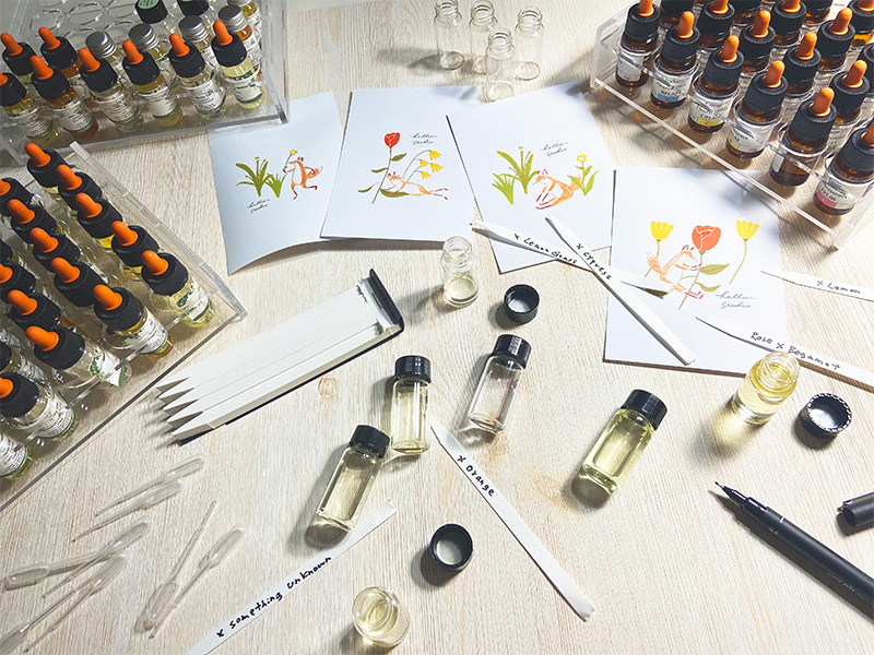 SCENT FOREST 香氛森林 - 企業客製化香氛禮贈品 香味 精油 香精 香水 試聞紙 樣品