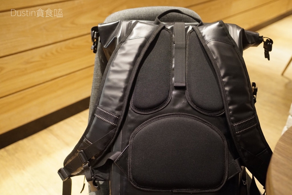 bagrun 氣彈系列巔峰防水後背包