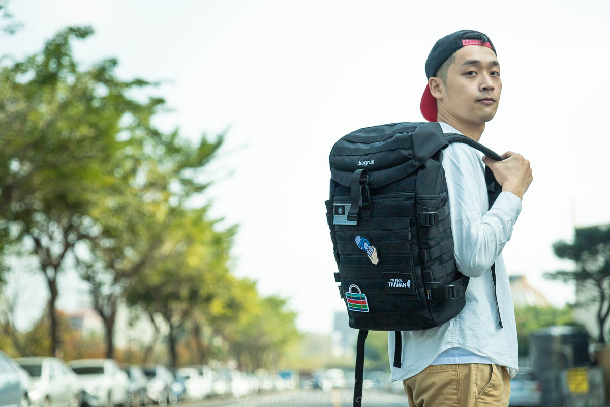 沃爾夫 都會玩家瞬開翻蓋後背包