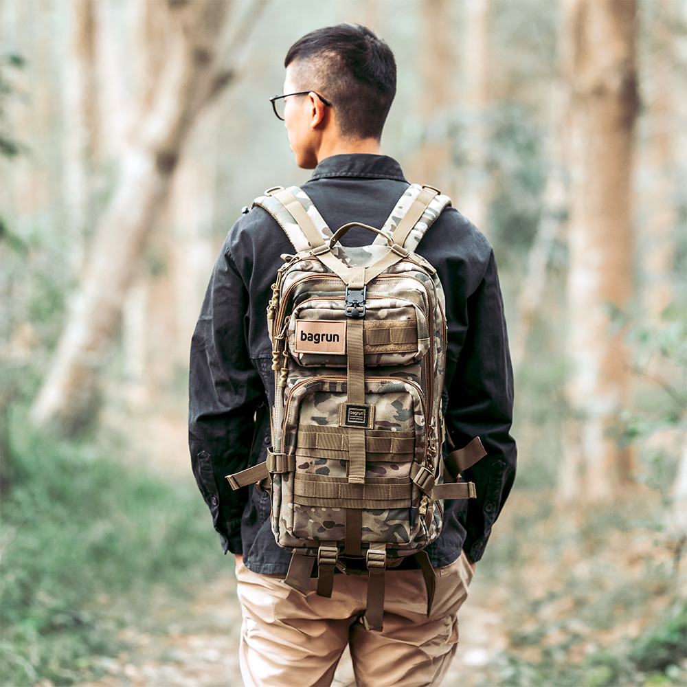 一日健行背包推薦|二代都會玩家軍事風格後背包