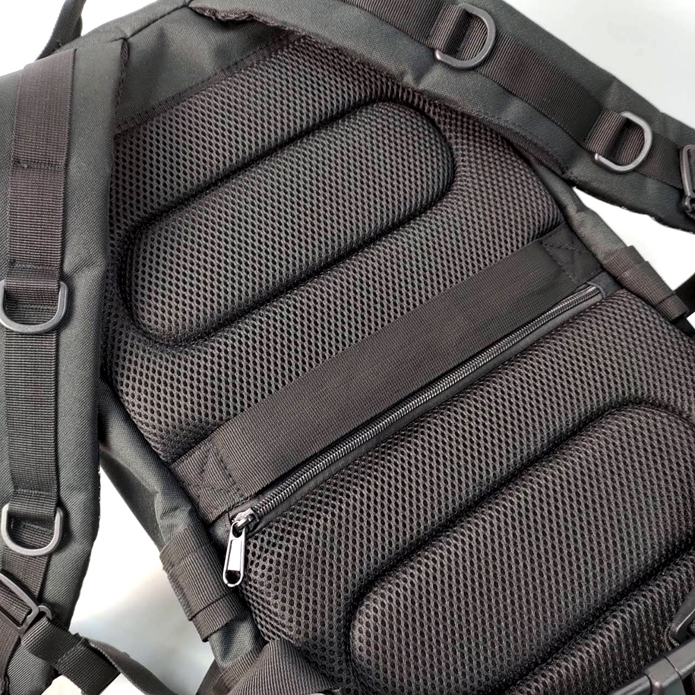 一日健行背包推薦|背墊和背墊網布的透氣度也非常重要