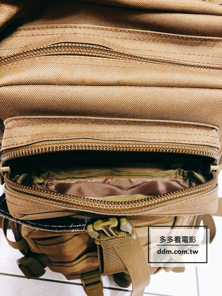 都會玩家軍事風格後背包-開箱文