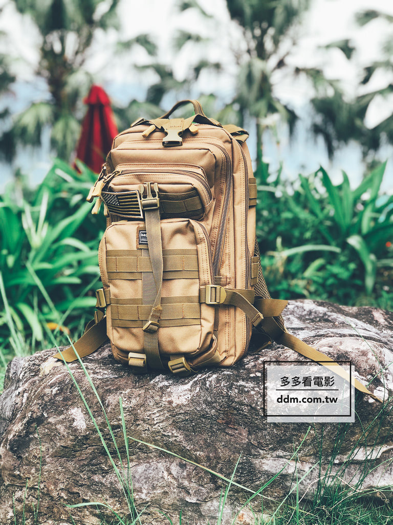 都會玩家軍事風格後背包
