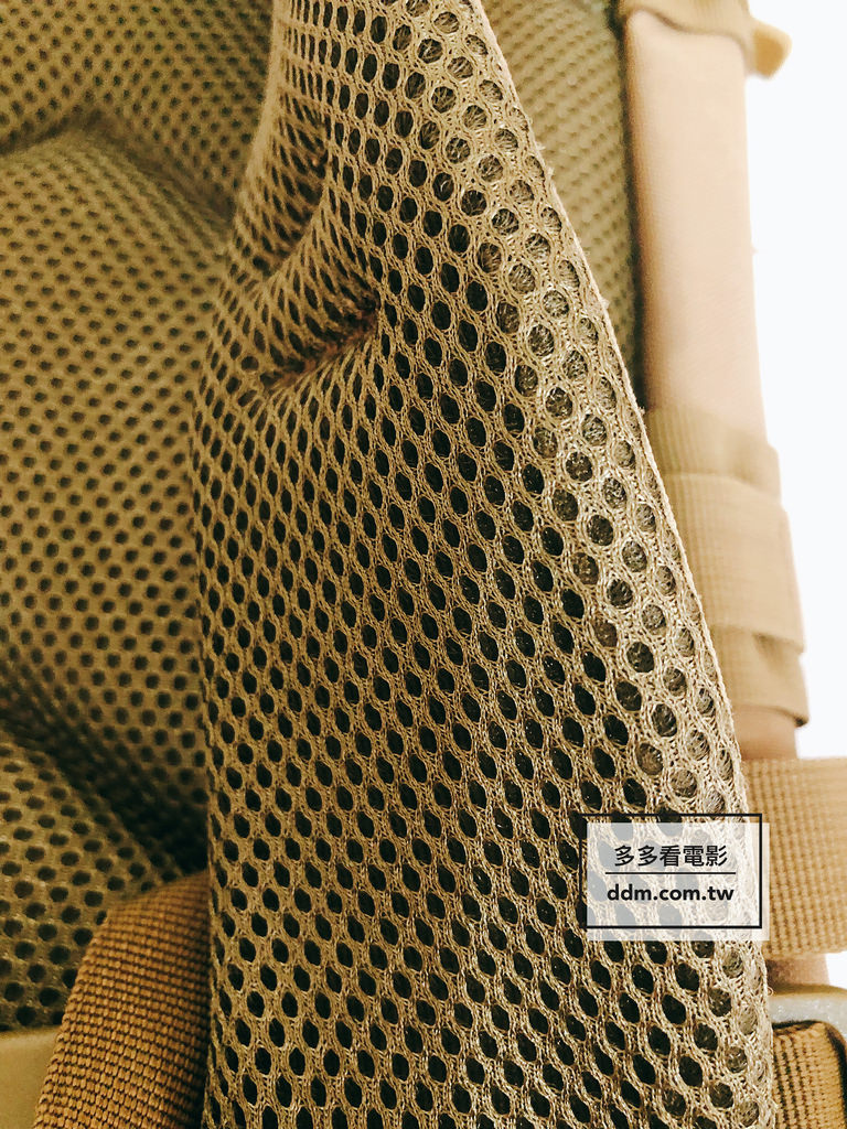 都會玩家軍事風格後背包-開箱文