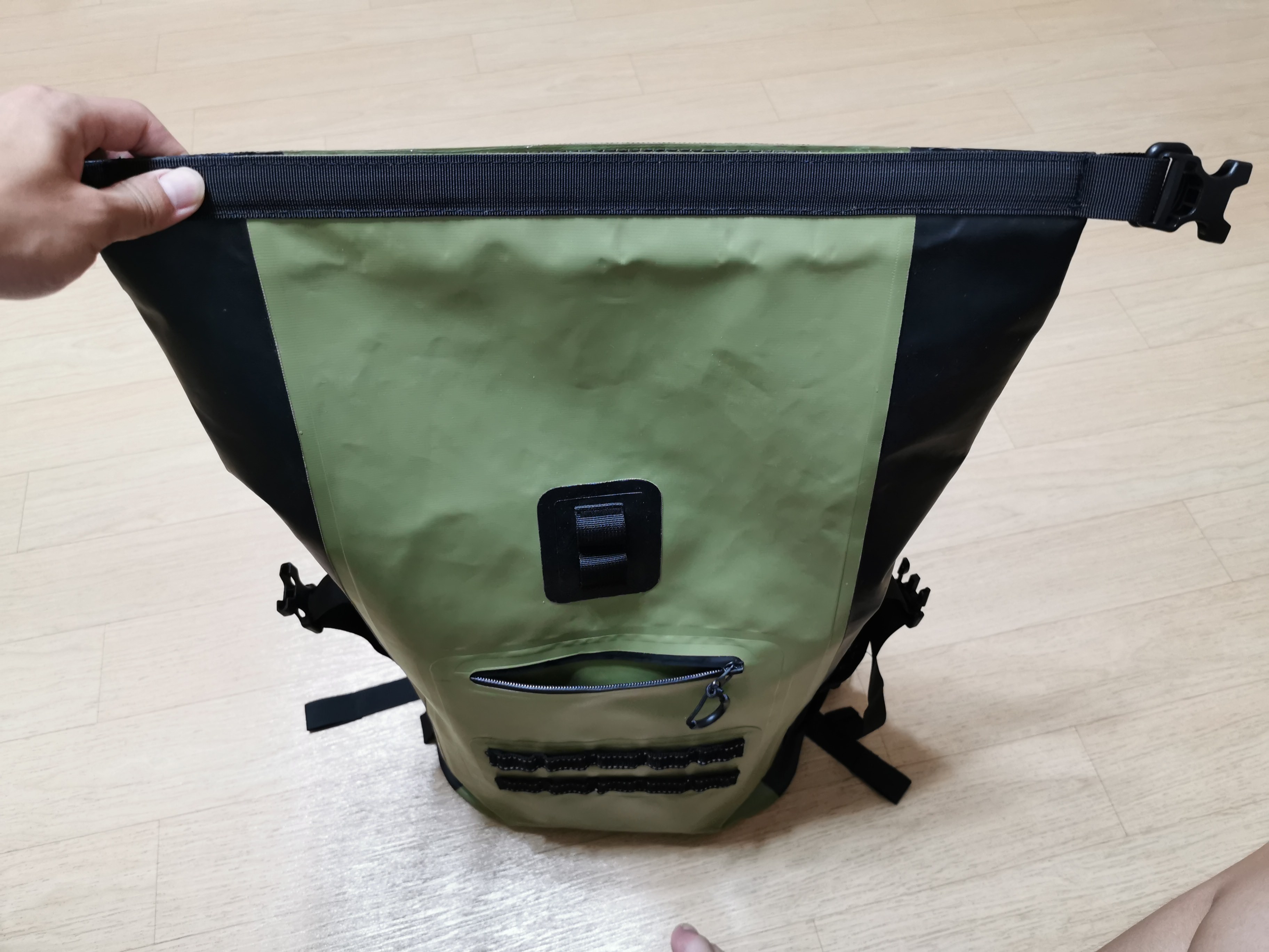 氣彈系列巔峰防水背包