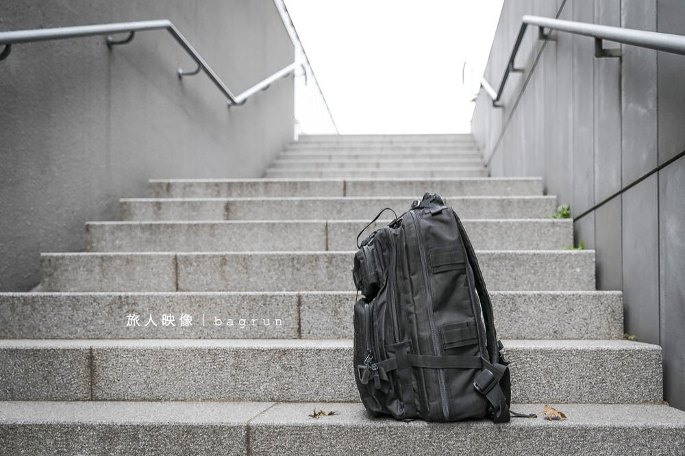 旅人映像 都會玩家軍事風格後背包