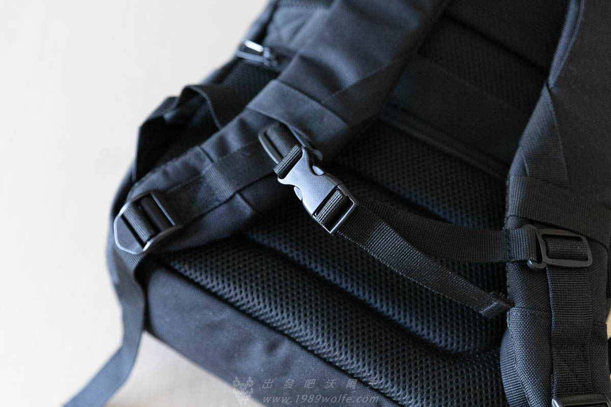 沃爾夫 都會玩家瞬開翻蓋後背包