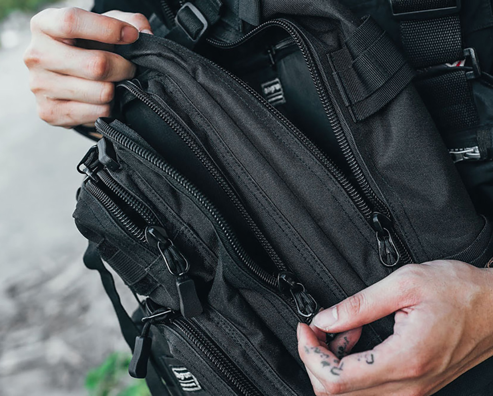 時尚媒體編輯李豪推薦軍風潮流後背包