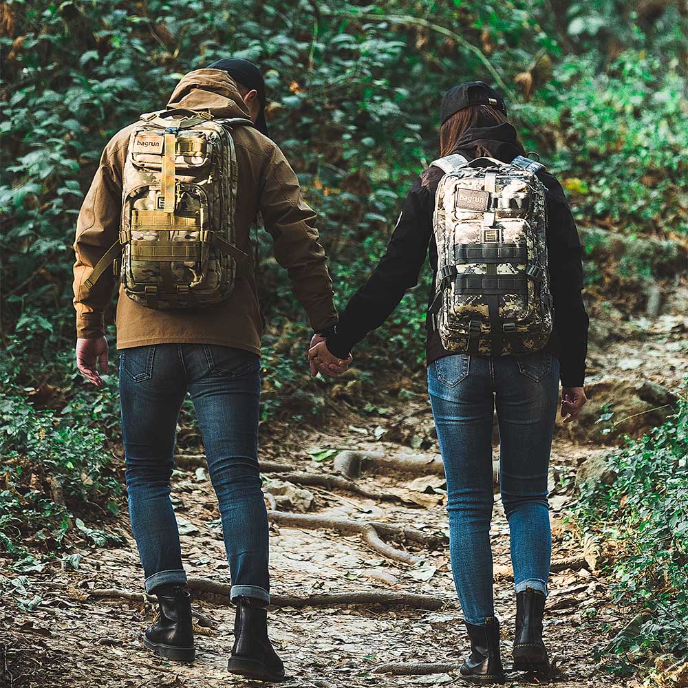 個性風情侶包推薦|超閃的質感情侶包!曬甜蜜的同時也能展現個性