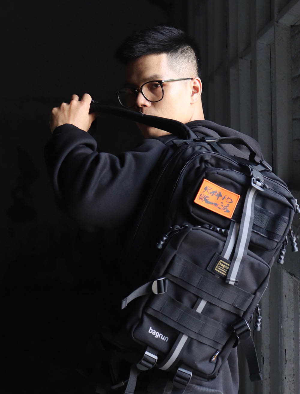 火神的眼淚聯名版二代軍事風格瞬開後背包-L