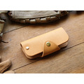 Classic Tan 手工真皮鑰匙包(附掛鉤/客製化刻印英文名/禮盒包裝) Classic Tan 手工真皮鑰匙包(附掛鉤/客製化刻印英文名/禮盒包裝)