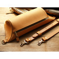 Classic Tan 手工真皮胸包/斜肩包/騎士包 (免費刻印英文名) Classic Tan 手工真皮胸包/斜肩包/騎士包 (免費刻印英文名)