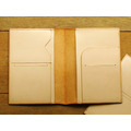 福利品 - Classic Tan 手工真皮護照夾/護照套 (客製化刻印英文名/禮盒包裝)_4 福利品 - Classic Tan 手工真皮護照夾/護照套 (客製化刻印英文名/禮盒包裝)_4