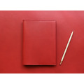 Joy Red 手工真皮記事本/繪圖本/書套(附A5空白記事素描本,客製化刻印英文名) Joy Red 手工真皮記事本/繪圖本/書套(附A5空白記事素描本,客製化刻印英文名)