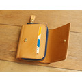 Classic Tan 手工真皮零錢包短夾 (客製化刻印英文名/禮盒包裝)_7 Classic Tan 手工真皮零錢包短夾 (客製化刻印英文名/禮盒包裝)_7