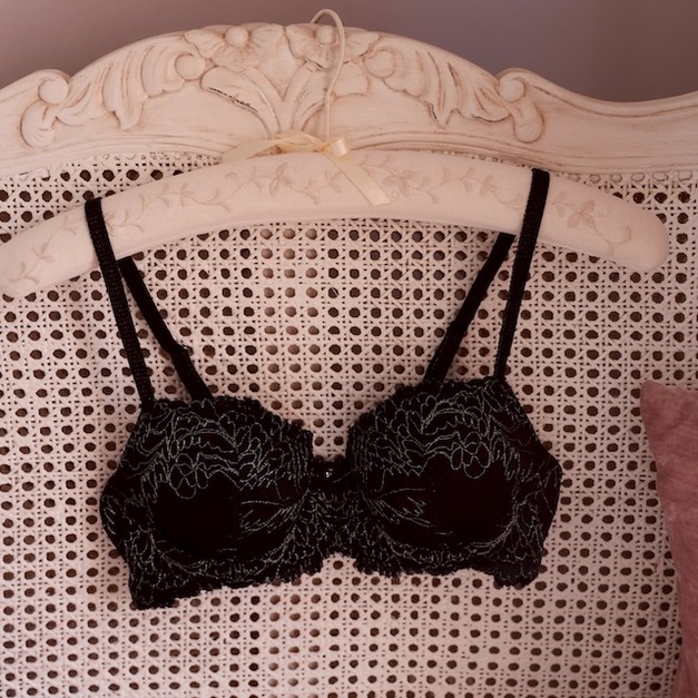 F10- US Luxury 皇家蕾絲.極致收副乳小爆乳機能內衣 - 32B, 32C,34B F10- US Luxury 皇家蕾絲.極致收副乳小爆乳機能內衣 - 32B, 32C,34B